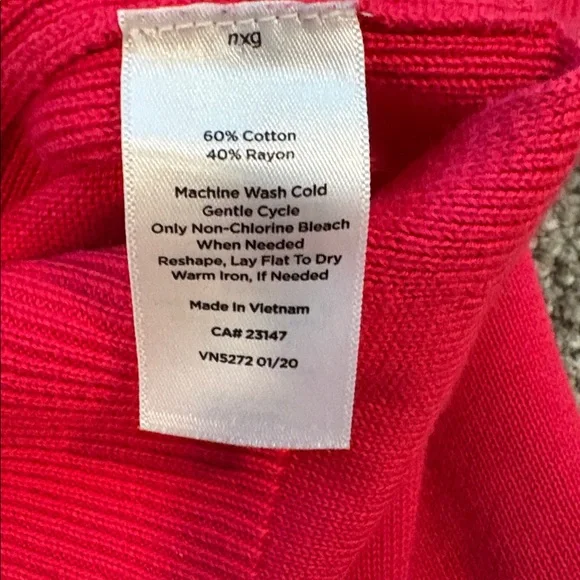 NWOT Talbots Bright Pink Knit Long sleeve Oversized Cardigan. Size Small - Picture 5 of 8